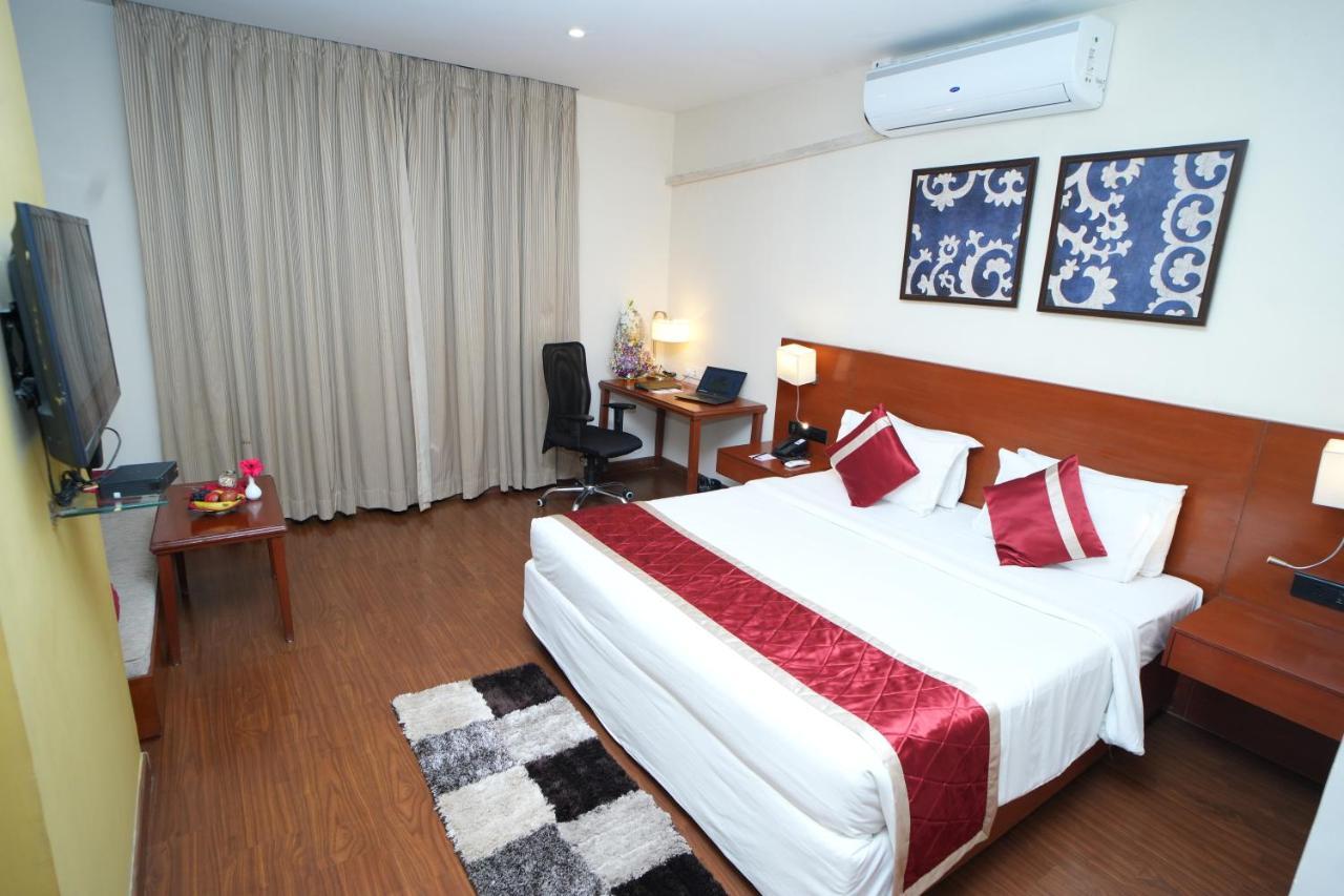 The Altruist Business Hotel Hitech Hajdarábád Exteriér fotografie