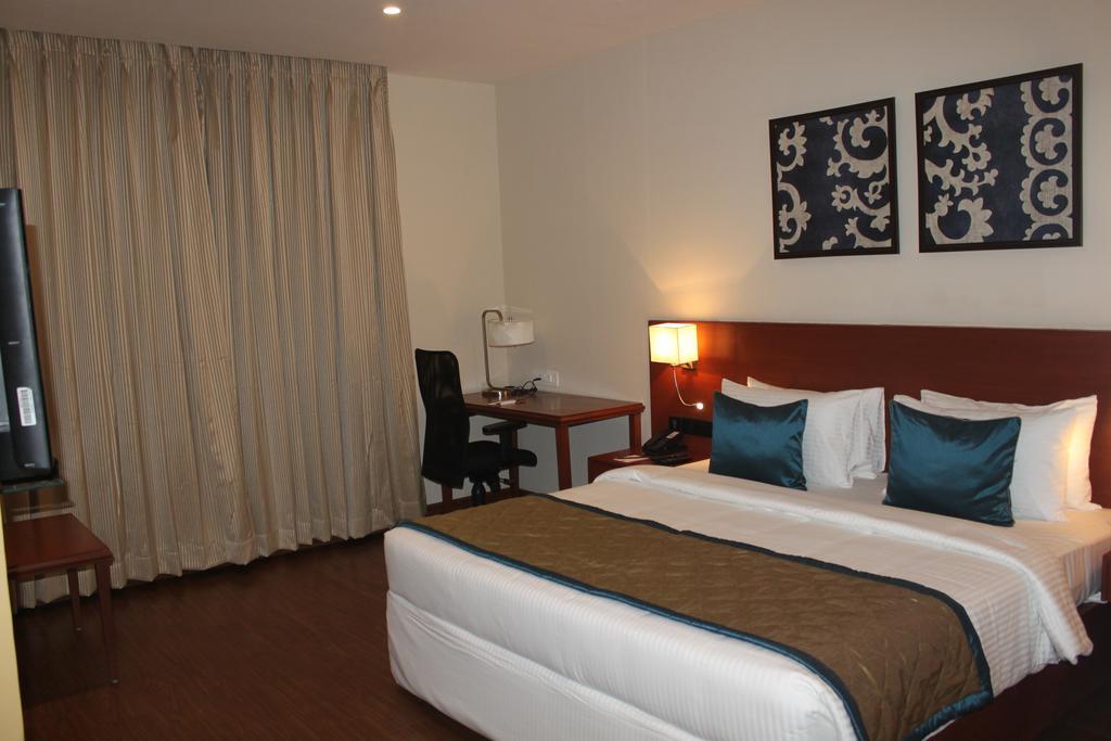 The Altruist Business Hotel Hitech Hajdarábád Pokoj fotografie